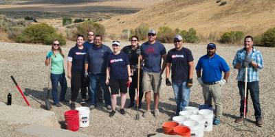 Group Service Volunteers in Habitat